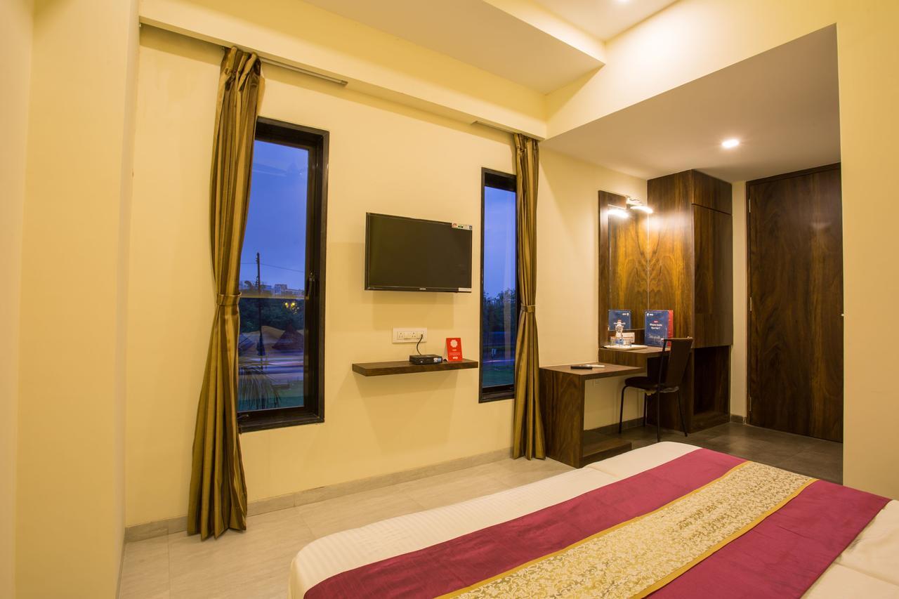 纳威孟买 Oyo 7156 Hill View Residency酒店 外观 照片