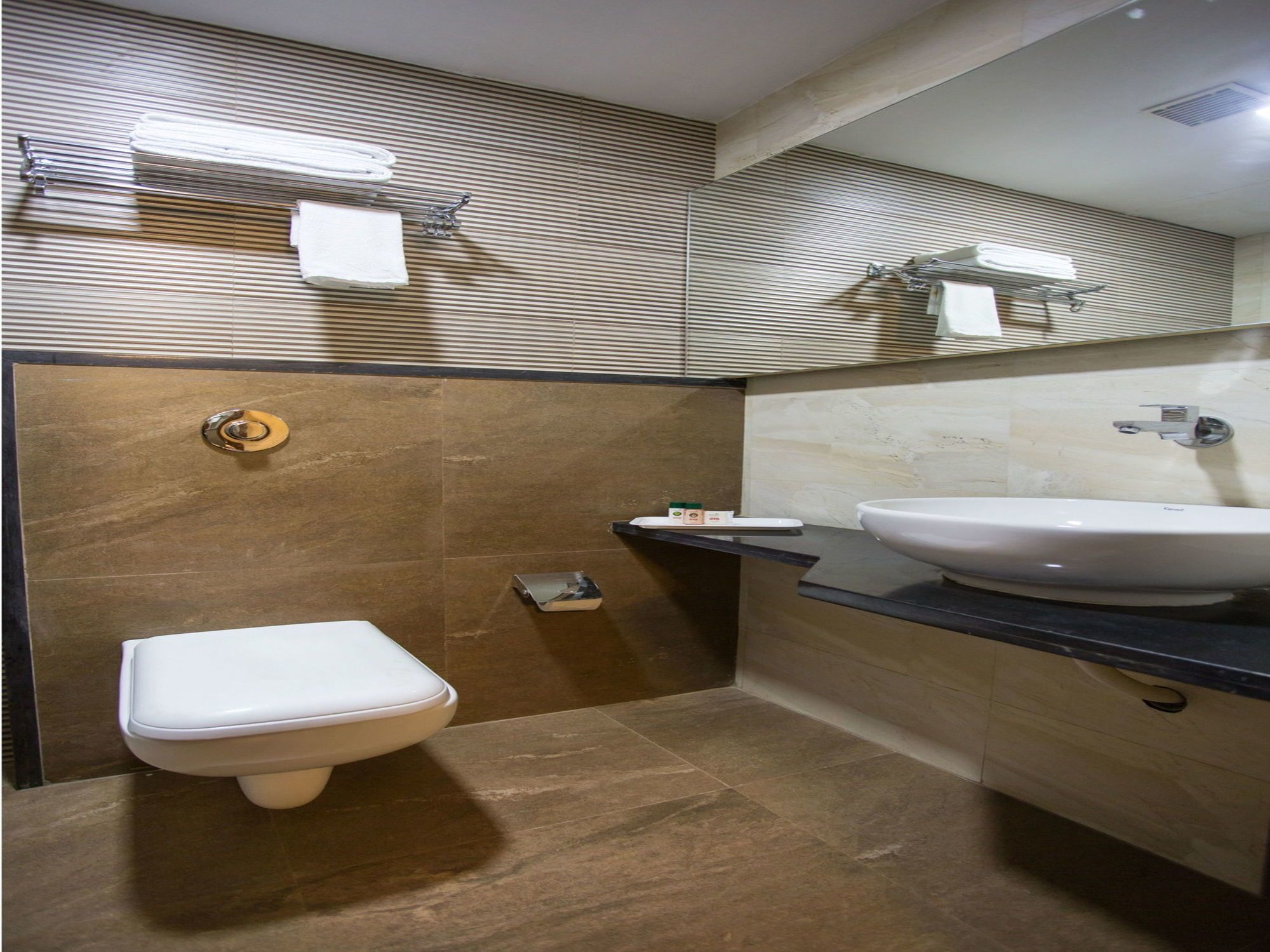 纳威孟买 Oyo 7156 Hill View Residency酒店 外观 照片